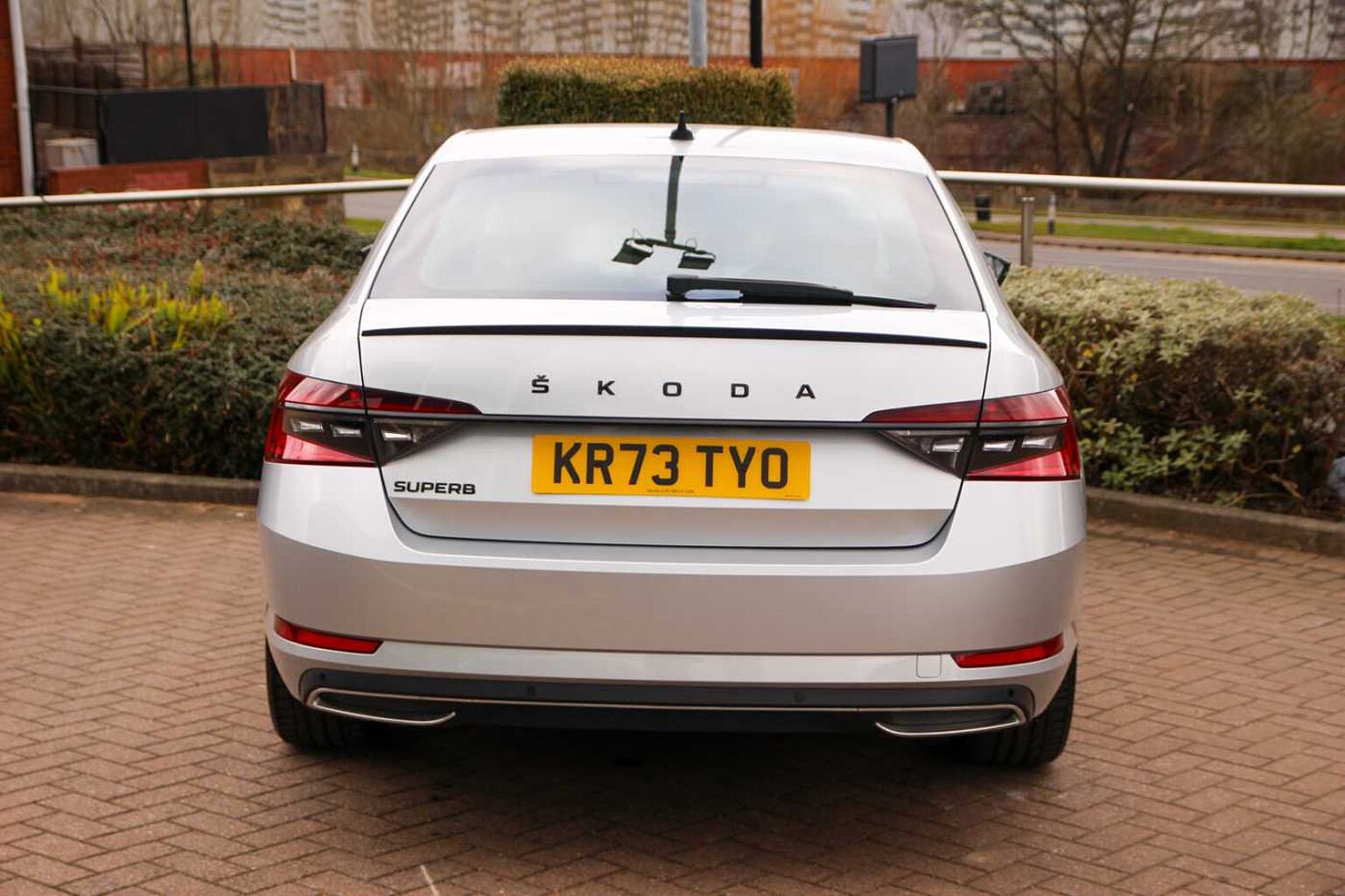 SKODA Superb 2.0 TSI (190ps) SportLine Plus DSG Hatch