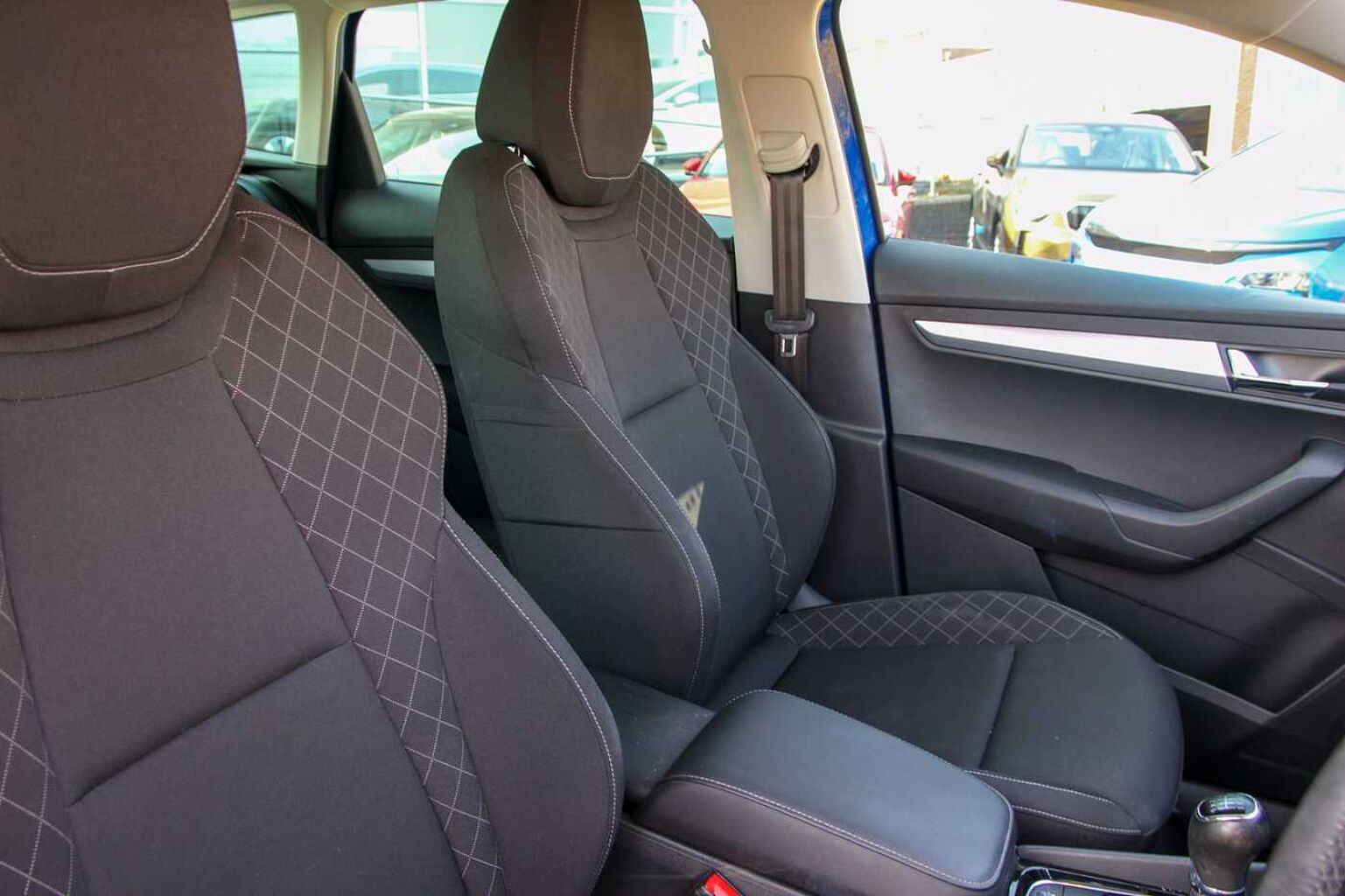 SKODA Karoq SUV 1.5 TSI (150ps) SE Technology ACT
